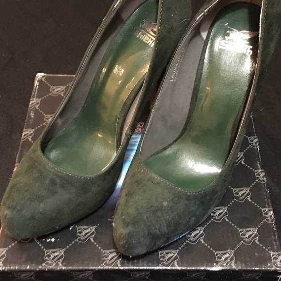 High heels - Picture 2 of 2